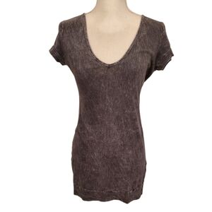 Ruby Charcoal Gray Mineral Wash Cutout Back Studded Tee V-neck Top Size L